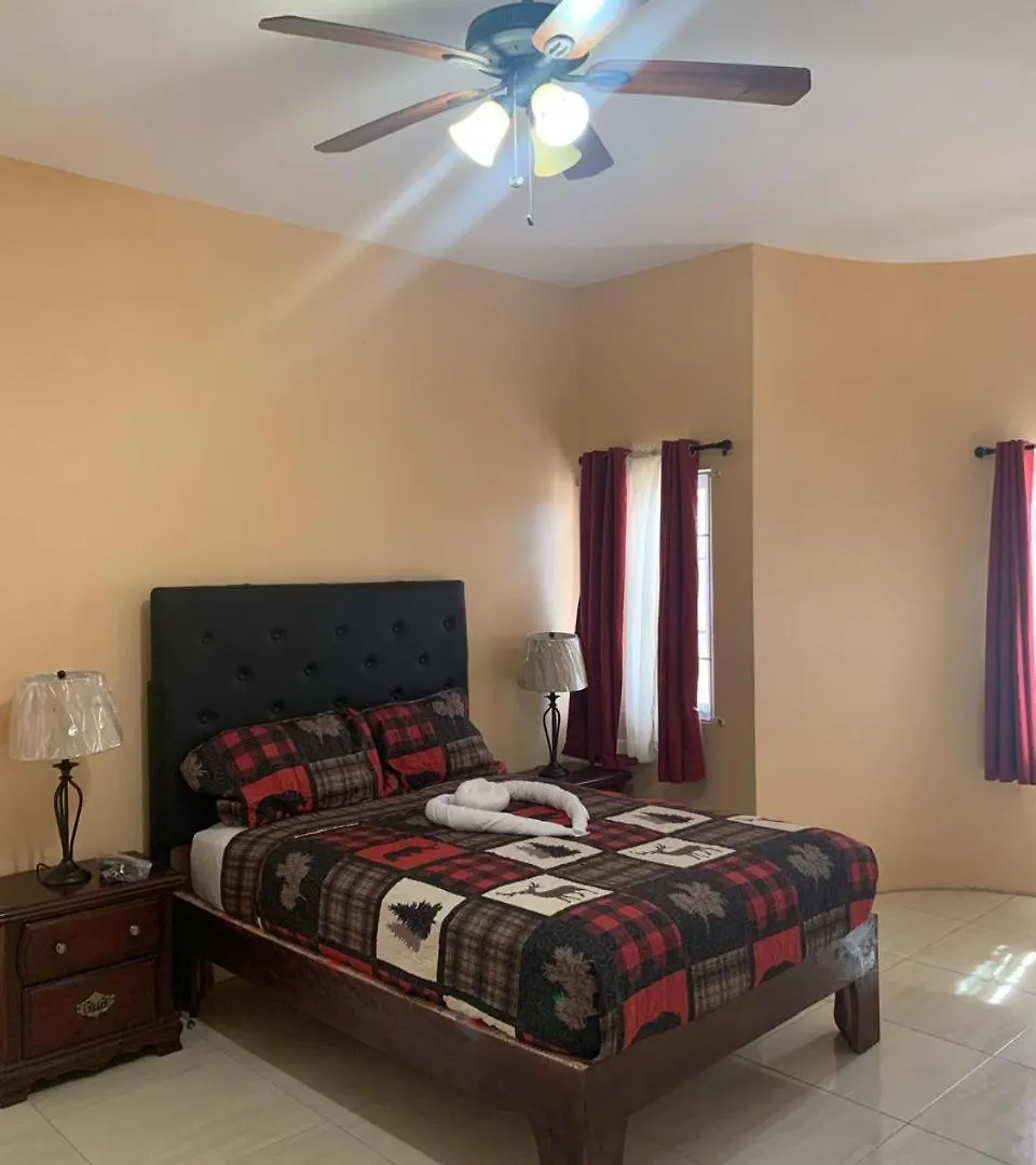 Holiday home Jds House Of Beauty Hotel Old Harbour Jamaica